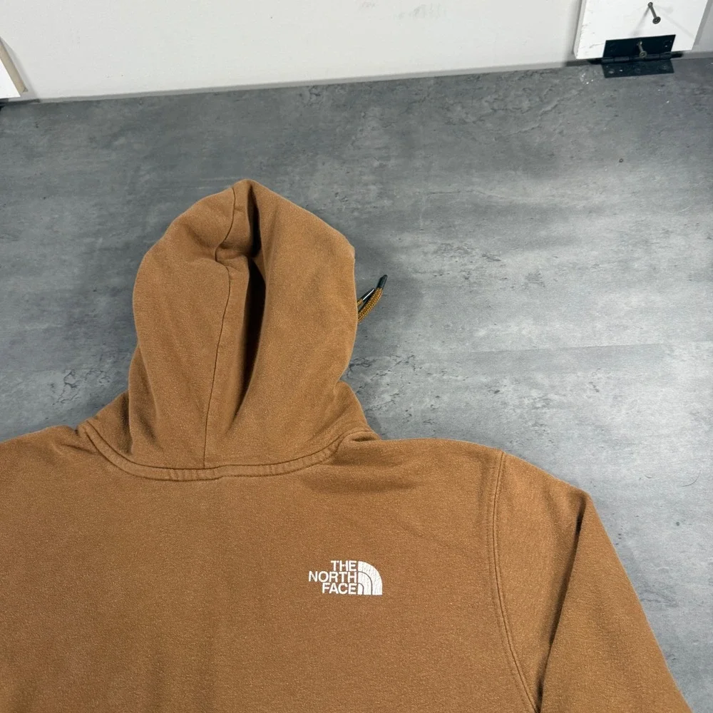 The‎ North Face Hoodie Mens Medium Brown Graphic Sleeve Logo Pullover Bear